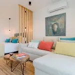 Rental Holidays Apartment