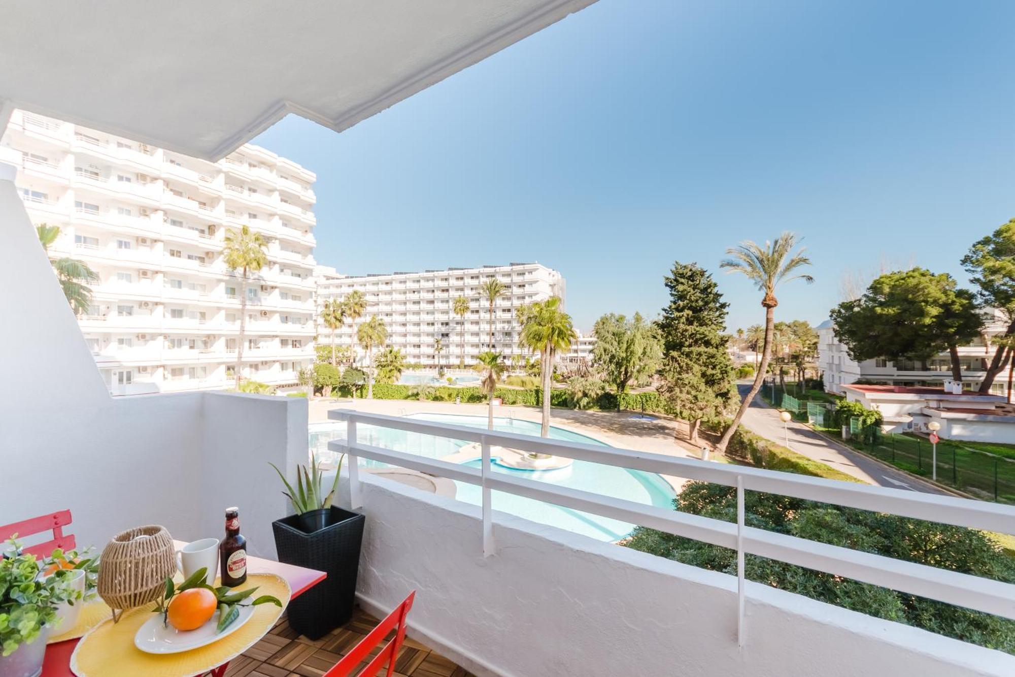 Holidays Apartment